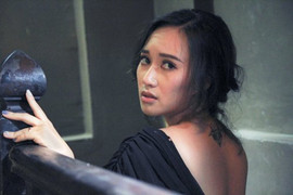 Khánh Linh: 'Chồng vực tôi dậy sau đổ vỡ hôn nhân trước'