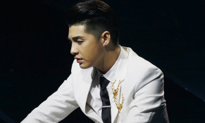 Noo Phước Thịnh: ‘Ngồi trên ghế nóng, thấy fan mệt mỏi và thất vọng tôi rất muốn khóc’