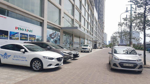 Phơi ô tô giữa trời nắng nóng sẽ ảnh hưởng thế nào?