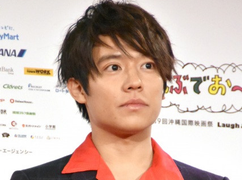 Nhật Bản tẩy chay tài tử hạng A Keisuke Koide lộ ảnh qua đêm với nữ sinh