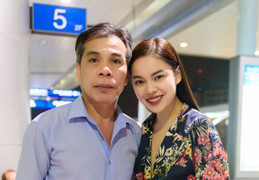 Con gái nổi tiếng, cha Giang Hồng Ngọc vẫn lái xe taxi