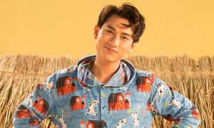 Đẹp trai chưa đủ, Isaac còn khoe vẻ đáng yêu ‘đốn tim’ fan