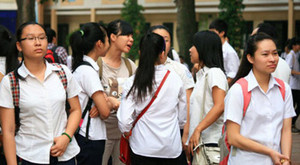 Điểm chuẩn vào lớp 10 THPT chuyên Ngoại ngữ năm 2017