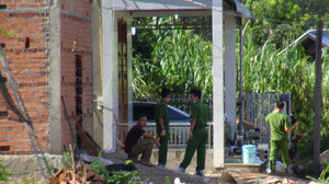 Hai vợ chồng chết thảm trong căn nhà với vết cắt cổ: Nạn nhân làm nghề cho vay nặng lãi