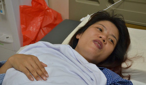 Lời kể hãi hùng của nữ công nhân môi trường bị hai vợ chồng đánh ngất xỉu chỉ vì nhắc nhở vứt rác