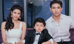 Gia đình Trương Quỳnh Anh đưa nhau đi diễn thời trang