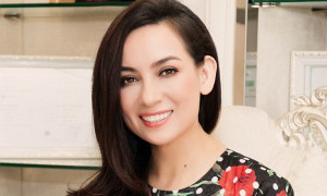 Phi Nhung lên tiếng về tin đồn bỏ rơi con gái ruột ở Mỹ hơn 20 năm