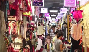 Có gì trong khu chợ dưới lòng đất đầu tiên ở TP.HCM?