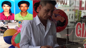 Cha vừa bán bong bóng dạo vừa tìm 2 con mất tích bí ẩn ở Sài Gòn