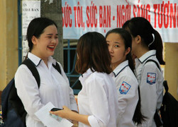 Video: Tổng quan buổi đầu tiên kỳ thi THPT Quốc gia tại Quảng Ninh, Hải Phòng