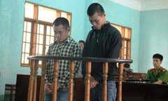 Chê thịt heo nhiều mỡ, một người đàn ông bị đánh chết