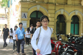 Thi tổ hợp Sử, Địa, Giáo dục công dân: Đề dễ, thí sinh vui vẻ