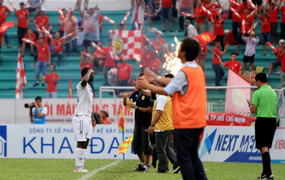 TP.HCM thắng Long An: Câu trả lời cho sự thành tâm của Công Vinh