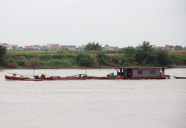 Lập chiến lũy chống ‘cát tặc’ ở Hải Dương: Bí thư, chủ tịch cũng 'ra trận'