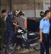 Nam nhân viên cây xăng đâm chết khách hàng sau tranh cãi