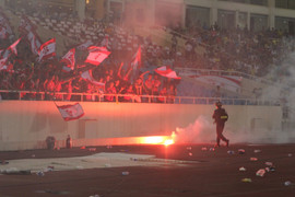 Làm loạn Mỹ Đình, CĐV Hải Phòng bị cấm đến sân khách hết mùa giải