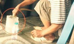 Ai dám uống khi biết sự thực rượu siêu rẻ 9.000 đồng/lít ở quán nhậu