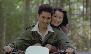 Câu chuyện tình cảm động đi cùng năm tháng