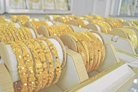 Giá vàng hôm nay 30/6: Tiếp tục giảm xuyên thủng đáy, giới đầu tư tháo chạy