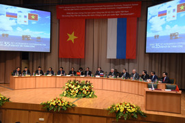 Lãnh đạo PVN tháp tùng Chủ tịch nước thăm chính thức Liên bang Nga