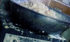 Sự thật giật mình đằng sau món hành phi thơm phức tại các hàng ăn