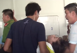 Hàng trăm công nhân nhập viện nghi ngộ độc