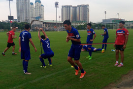 HLV Hữu Thắng không ưu ái 'quân U20' ở U22 Việt Nam