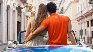 Cuba mở lại 'khách sạn tình yêu' thuê theo giờ