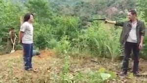 Người phán xử: Lộ cảnh quay Lương Bổng xử bắn A Lý