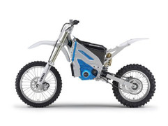 Bộ đôi xe điện có hình dáng kỳ lạ của Yamaha sắp sửa trình làng