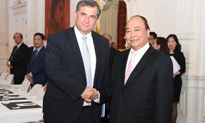 Thủ tướng tiếp lãnh đạo một số hiệp hội, tập đoàn kinh tế tại Hà Lan