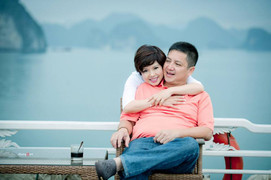 NSƯT Chí Trung: Tôi khiến vợ stress nửa năm vì Facebook