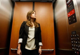 Không có chuyện '14 người kẹt 30 phút trong thang máy Bitexco'