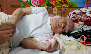 Cuộc sống cô độc, bệnh tật trong căn nhà 10m2 của nhạc sĩ Nguyễn Văn Tý những năm tháng cuối đời