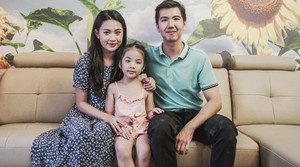 Hơn 30 diễn viên tham gia MV 'Chậm lại một chút' của Da LAB