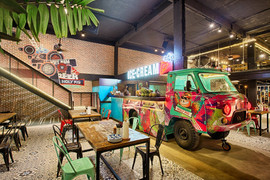 Du khách mê li chuỗi ẩm thực vừa ra mắt tại Cocobay Đà Nẵng