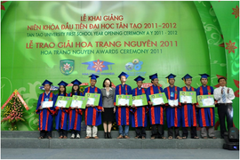 Học bổng 'Hoa Trạng Nguyên' dành cho học sinh THPT toàn quốc