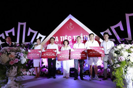 'Dạ tiệc trắng Vinhomes Imperia': Đêm tri ân khách hàng trên du thuyền sang trọng