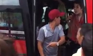 Sự thật clip nam phụ xe ném balo, đuổi nữ du khách nước ngoài xuống đường