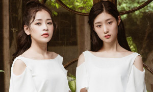 Đọ sắc với Chaeyeon, Chi Pu được báo Hàn khen ngợi như nữ thần