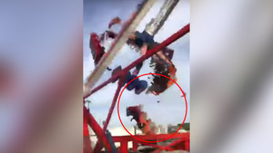 Video: Đu quay mạo hiểm gặp sự cố, hàng loạt người thương vong