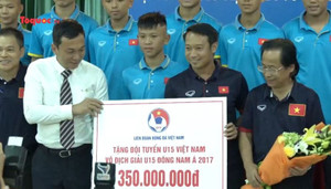 Văn hóa, thể thao, du lịch trong tuần: Trao 400 triệu cho đội tuyển U15 Việt Nam