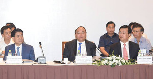 Thủ tướng giải thích chuyện người Việt mua nhà ở Mỹ: ‘Môi trường tài chính Việt Nam tự do, tiền đẻ ra tiền’