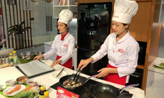 Một ngày trải nghiệm chương trình thực hành nấu ăn tại Ajinomoto Cooking Studio