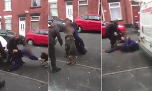 Bị truy đuổi, tội phạm túm đầu, cắn... chó nghiệp vụ giữa phố