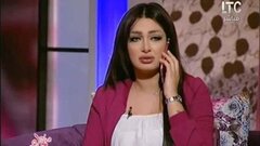 Video: Đang dẫn chương trình, nữ MC choáng váng nghe chồng đòi ly hôn