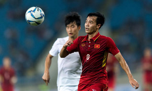 Xuân Trường, Văn Toàn ghi 100 bàn mới nghỉ