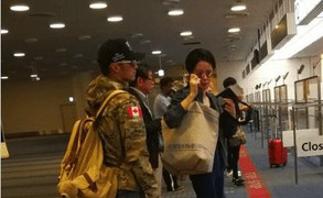 Giữa tin đồn chia tay, Vương Phi và Tạ Đình Phong cùng đi Nhật