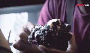 Vở kịch tinh vi lừa bán đá thiên thạch, chiếm đoạt hàng tỷ đồng