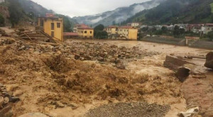 Video: Cận cảnh hiện trường hoang tàn sau lũ quét ở thị trấn Mù Cang Chải